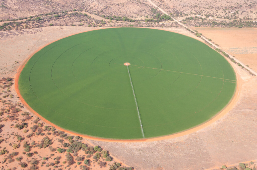 【質問】地理:センターピボットとはどういうものですか? オンライン無料塾「ターンナップ」